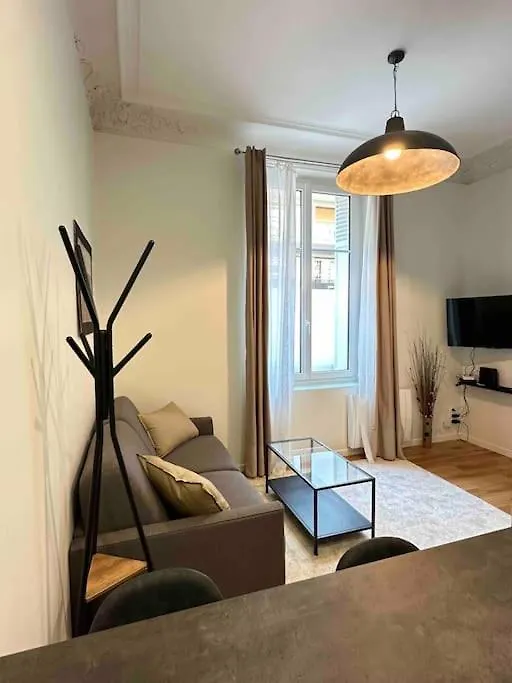 Brand New Flat Eiffel Tower Apartament